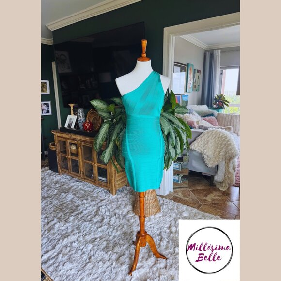 Bebe Bodycon Turquoise Dress - Picture 4 of 10